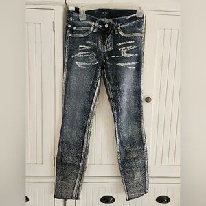 Distressed Women's Skinny Jeans in Dark Wash